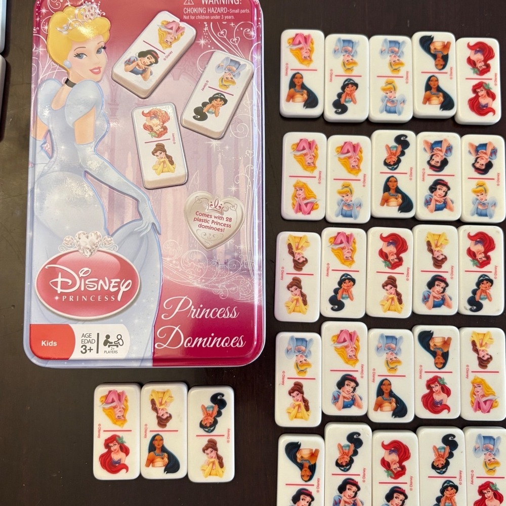 Disney Princess Dominoes 28 Piece Set Cardinal 69003 Pink Storage Tin 2009 Kids - Picture 7 of 15